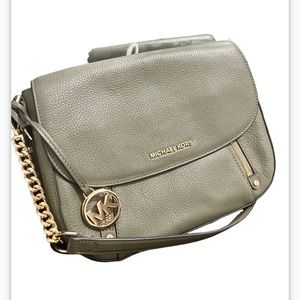 Michael Kors army green purse NWT 2straps crossbody shoulder or hold handle❗️🪷